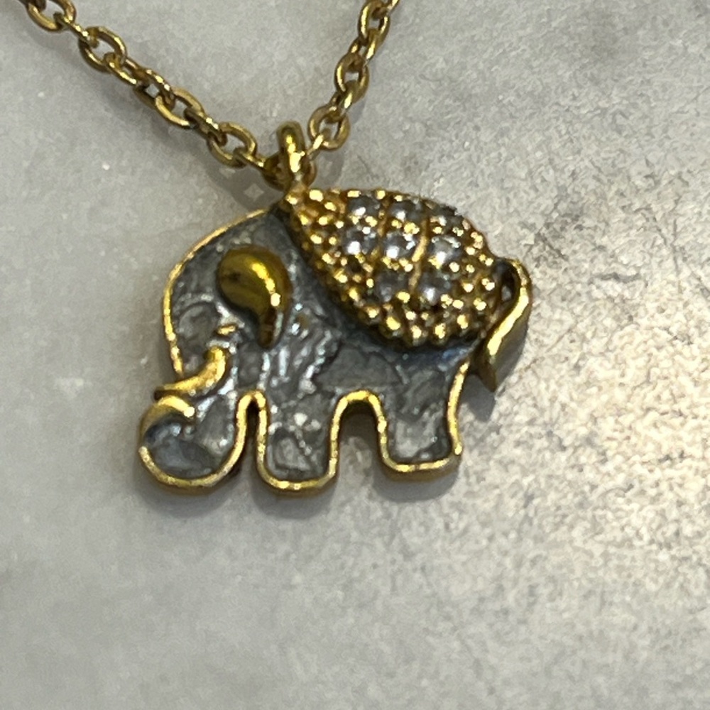 Sliced Raw Diamond and Gold Elephant Pendant Necklace